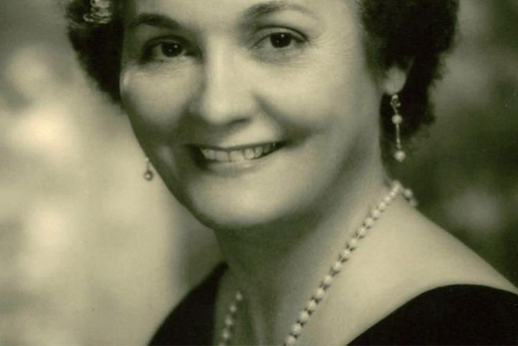 Ana G. Méndez